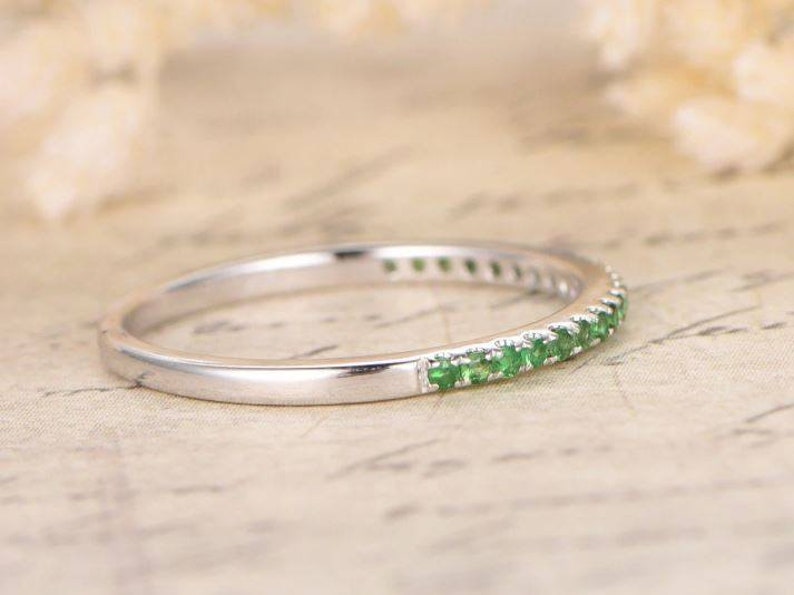 Tsavorite Ring in 14k Solid Gold Tsavorite Garnet Ring January Birthstone Ring Tsavorite Jewelry Half Eternity Ring Stackable Gemstone Ring