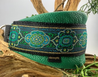 Greyhound collar emerald