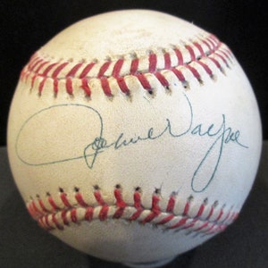 John Wayne Replica 1950&#39;s Autographed Baseball