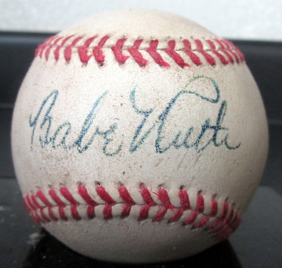 ベーブルースレプリカサインボール