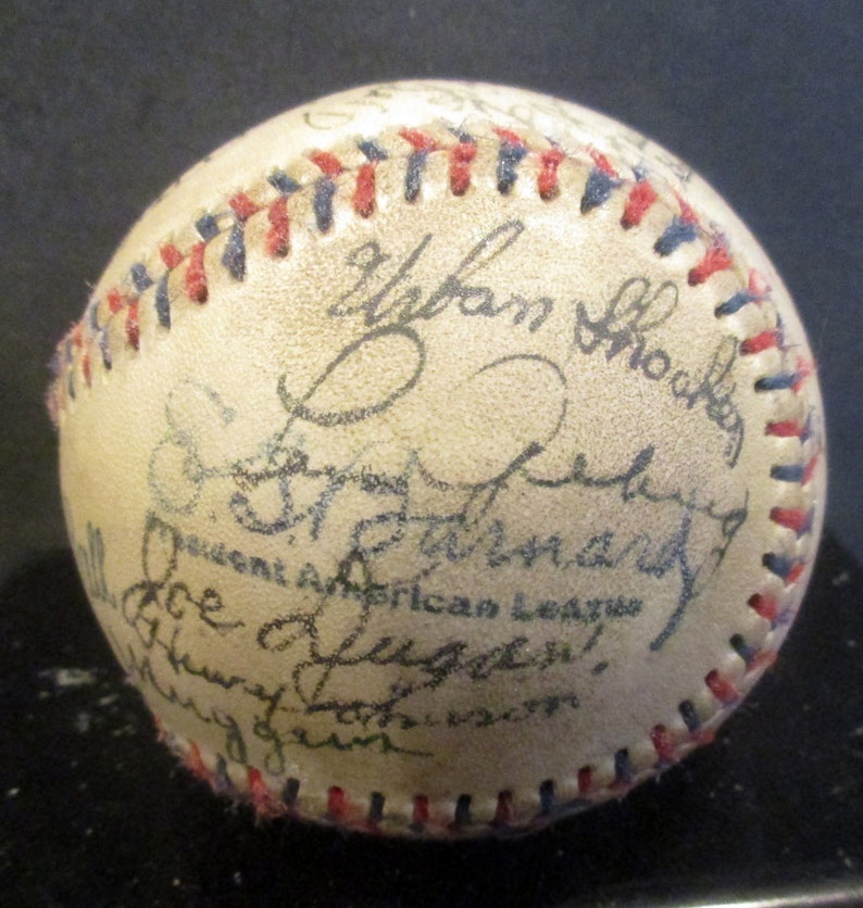 Gehrig Lazzeri 1928 New York Yankees Team Signed Replica Baseball w Ruth Huggins Many More