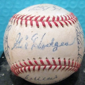 1969 New York Mets Replica Team Signed Baseball Nolan Ryan, Tom Seaver, Gil Hodges, Yogi Berra + Many More
