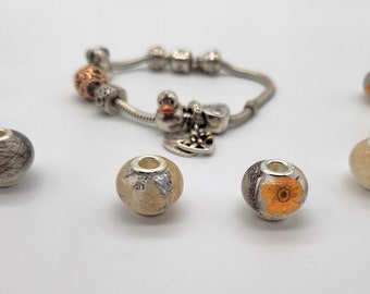 Tierhaare Schmuck Charms Ostergeschenk Perle Armband  mit getrockneten Blumen Gold oder Silber personalisiertes Geschenk