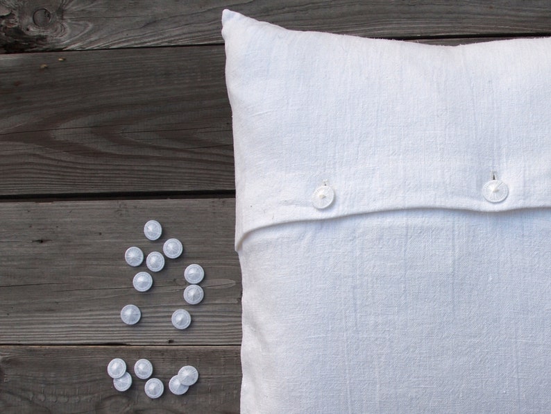 Linen cushion white, cushion cover, wreath embroidered in gray, pure, heavy linen sizes: 40x40, 45x45, 50 x 50 cm, button placket with twine buttons country house image 4