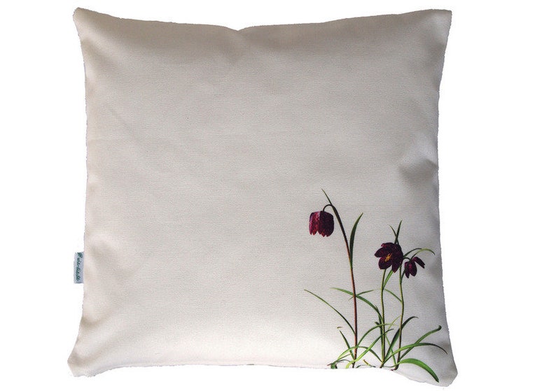 Checkerboard flowers cushion, pillowcase 40 x 40 cm made of cotton, decorative cushion, garden cushion, spring decoration, floral image 2