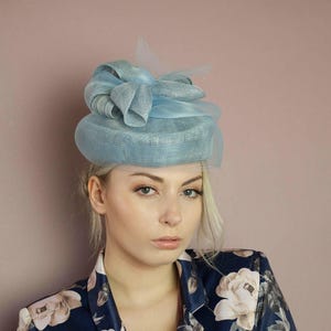 Light blue fascinator hat, sky blue wedding fascinator, derby fascinator