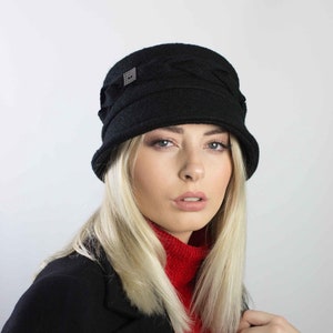 Boiled wool hat, women&#39;s winter hat, winter hair accessory, black hat, women&#39;s winter hat, bucket hat.
