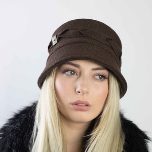 Brown wool bucket hat for women, warm winter bob hat, retro vintage hat, boiled wool winter hat, brimmed hat for women
