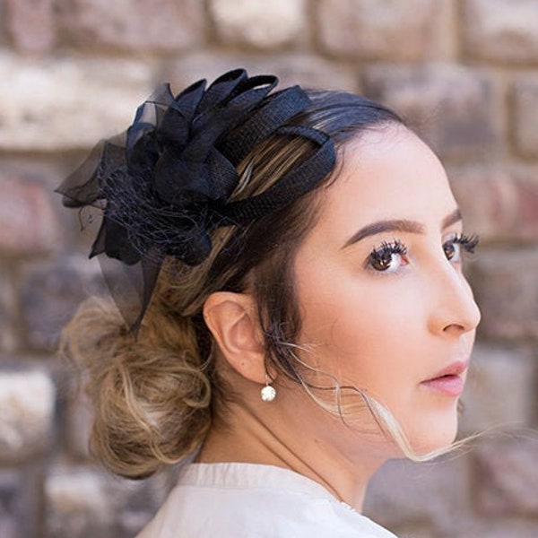 Bibi mariage pour femme - Chapeau d'invité de mariage - Coiffe de mariage noir - Création Ange - Maison Belema