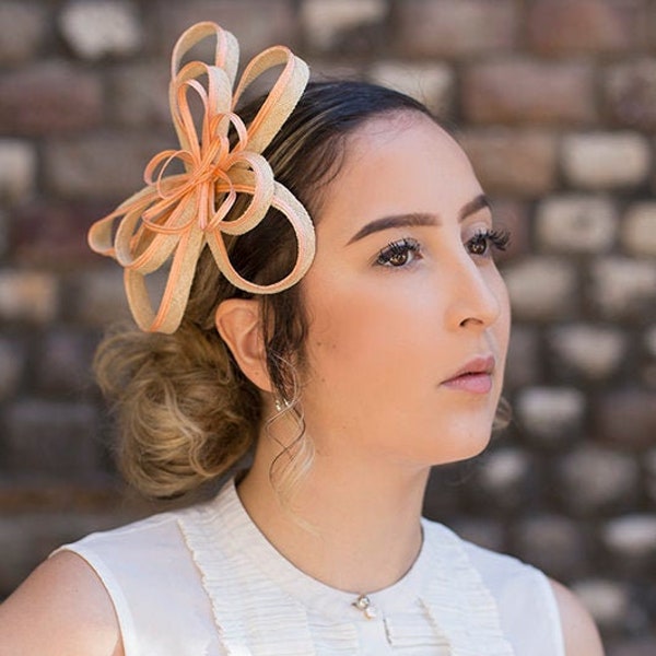 Ivory wedding bibi - Hair clip - Handmade creation - Capeline Le Texier