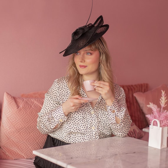 Stunning Elegant Refined Sophisticated Black Fascinator Hat Large Black Fascinator Hat for Women, Modern Black Feather  main image 4