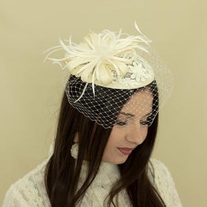 Ivory Women Fascinator Headband, Wedding Hat with Veil, Bohemian Hair Fascinator Veil