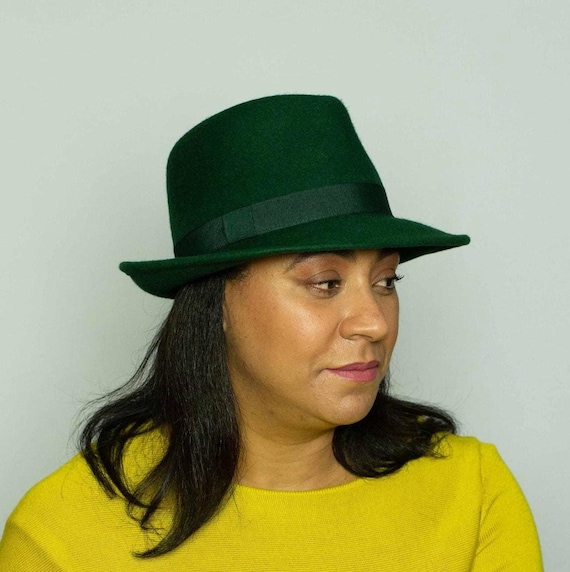 Green Felted Wool Fedora Hat for Women, Elegant Small Brim  display picture 1