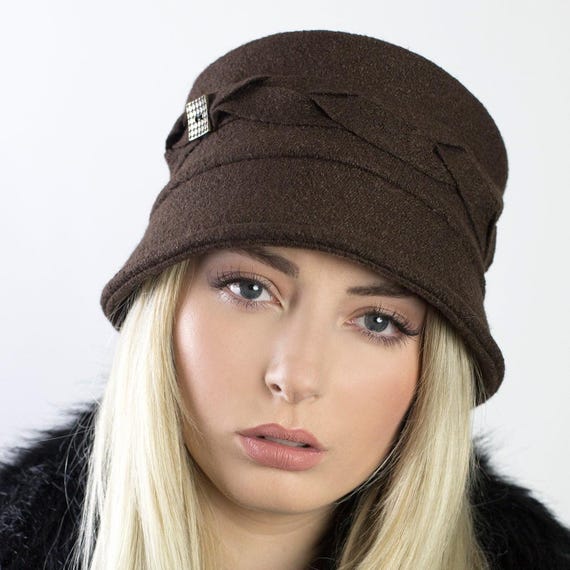 Brown Wool Bucket Hat for Women, Warm Winter Bob Hat, Retro  display picture 1