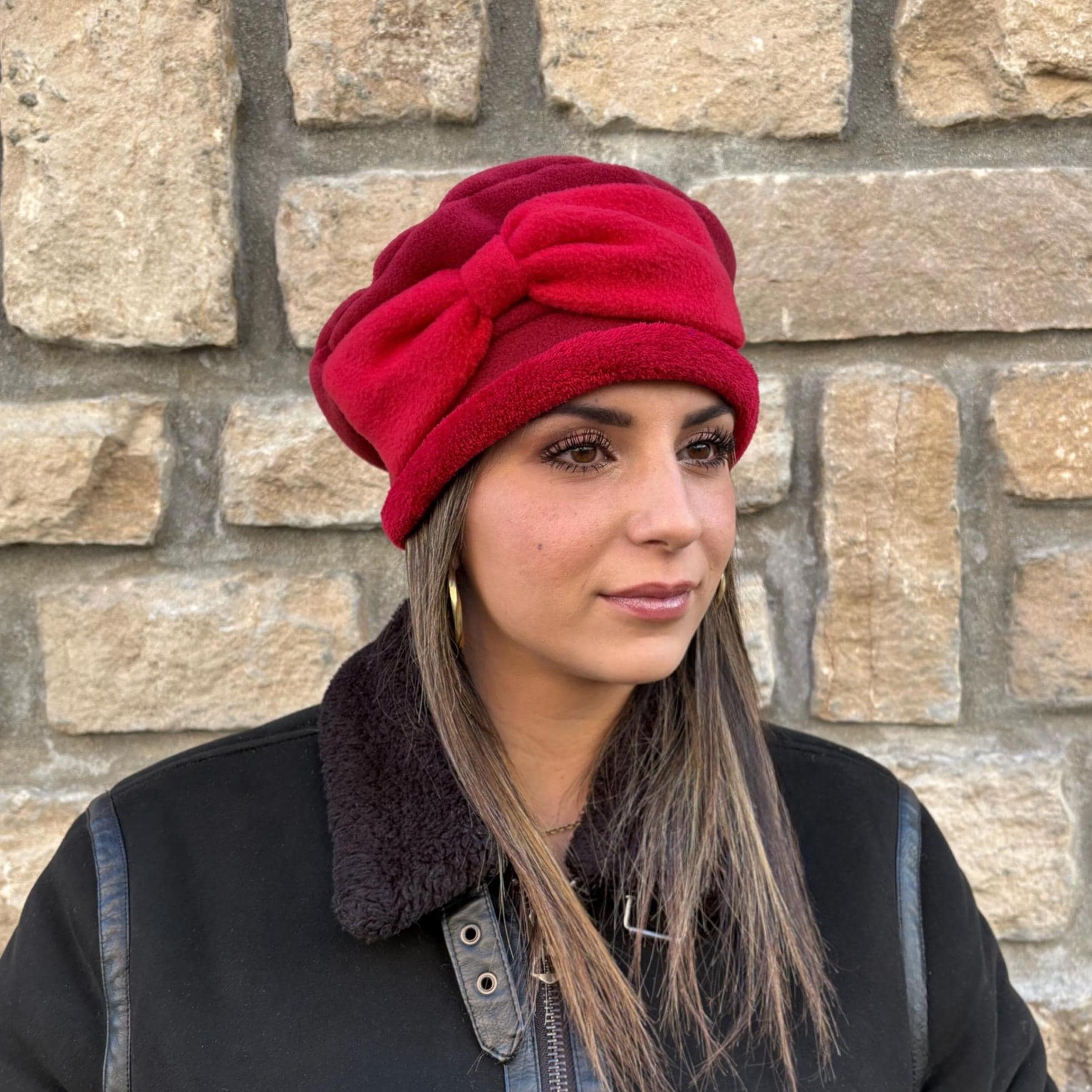 Women display picture 1