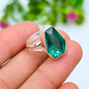 Green Tourmaline Ring , 925 Sterling Silver Ring , Gemstone Ring , Handmade Ring ,Designer Ring, Hammered Ring , Silver Jewelry , Women Ring