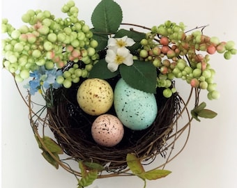 Large Birds Nest with Eggs: Spring Easter Table Decor
