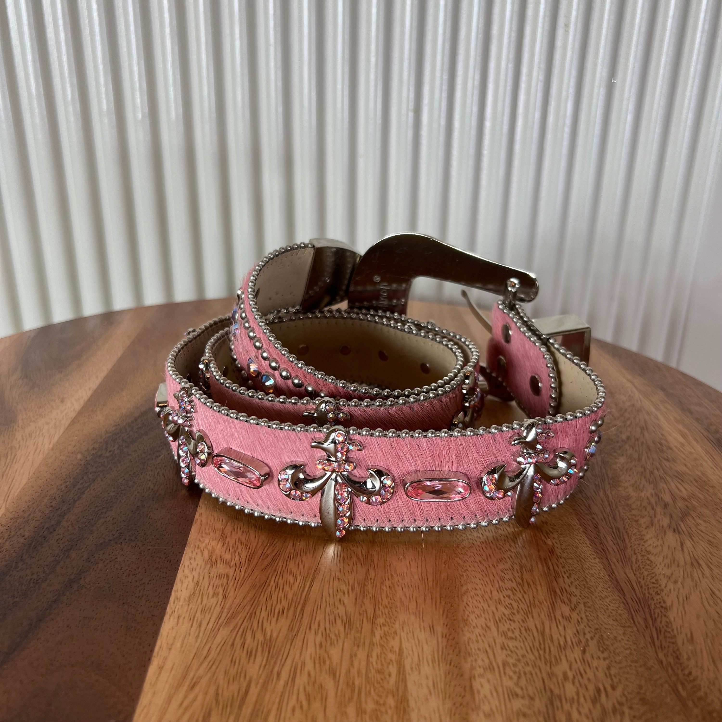 Bb simon ベルト　ピンク BB Simon Swarovski Crystal Pink Leather Belt 34 XL New | eBay