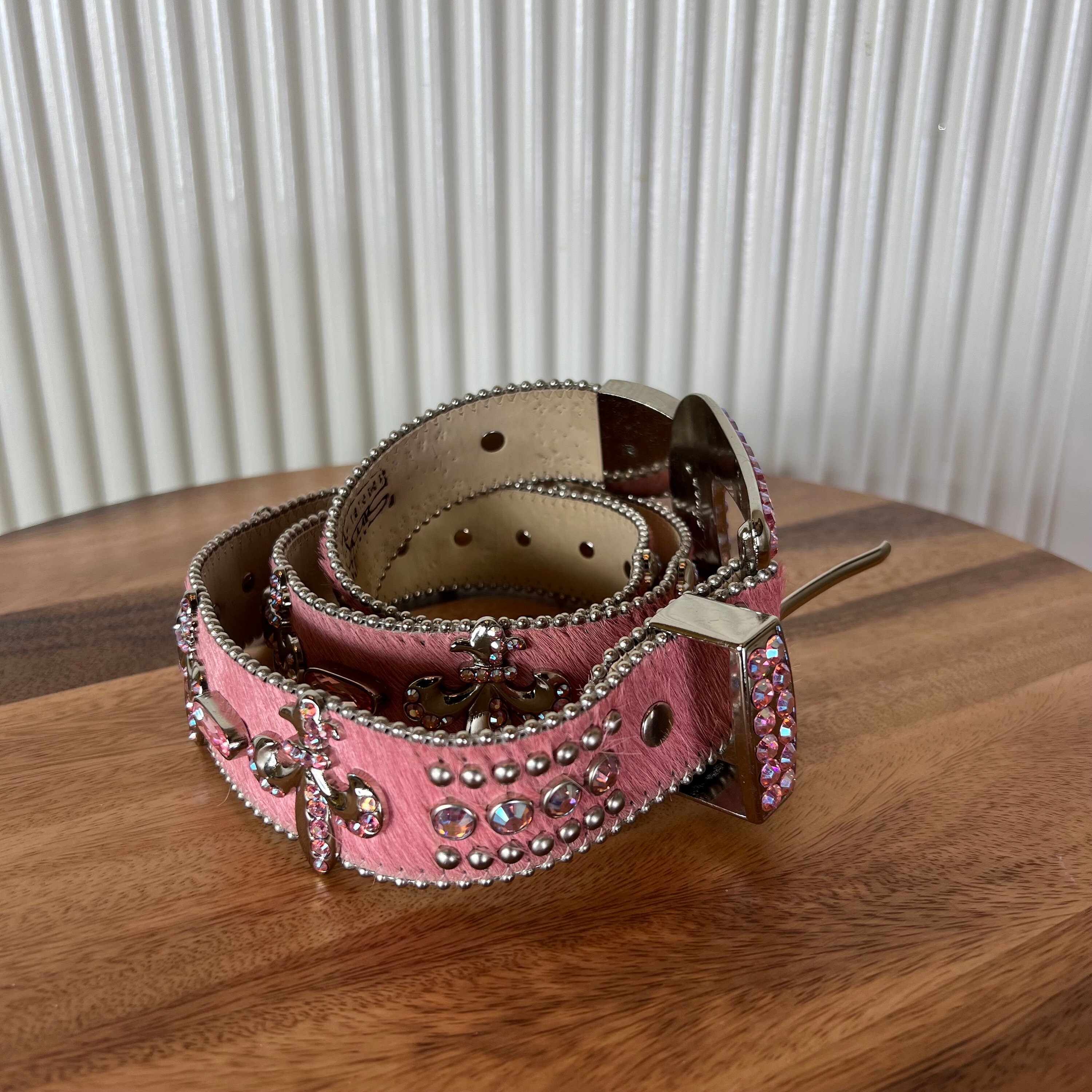 Pink Embellished Leather Belt with Silver Buckle Sz Medium Metallic Etched Western Belt main image 2