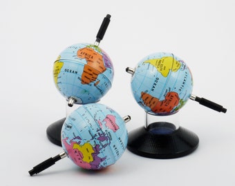 World globe - spinning top