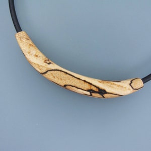 Wooden jewelry necklace image 2