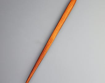 Wooden hair stick, item no. 0305