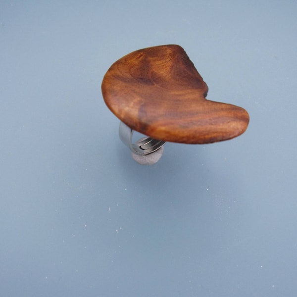 Holzschmuck Holzring mit Ringschiene