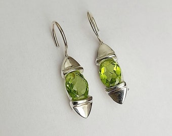 Peridot Ohrringe aus Silber 925. Stein Grün