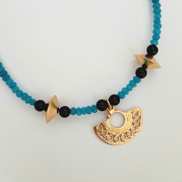 Antike Halskette vergoldet mit Apatit Stein