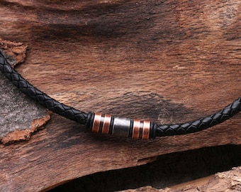 Herenketting, leren ketting, zwart, 6 mm diameter, gevlochten met diverse roestvrijstalen kralen, 45 cm lang