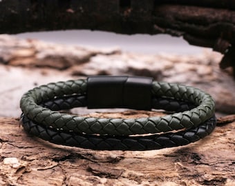 Leather bracelet for men - men's bracelet - magnetic clasp made of stainless steel - high quality - length 20 cm - black green