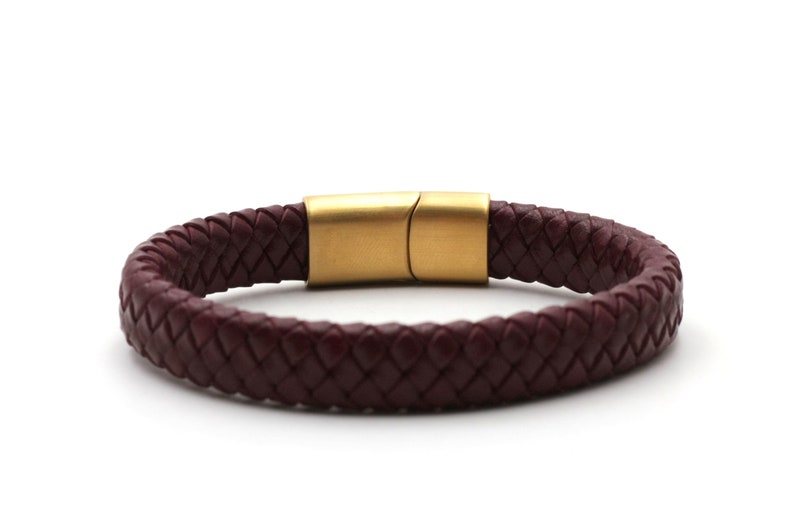 leather hand braids Bracelet leather bracelet men/'s red bordeaux wine red gold trendy modern,high-quality stainless steel magnetic clasp