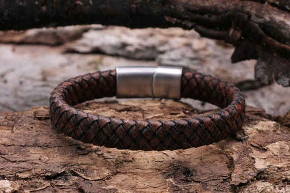 Bracelet en cuir de qualité marron fermoir aimanté