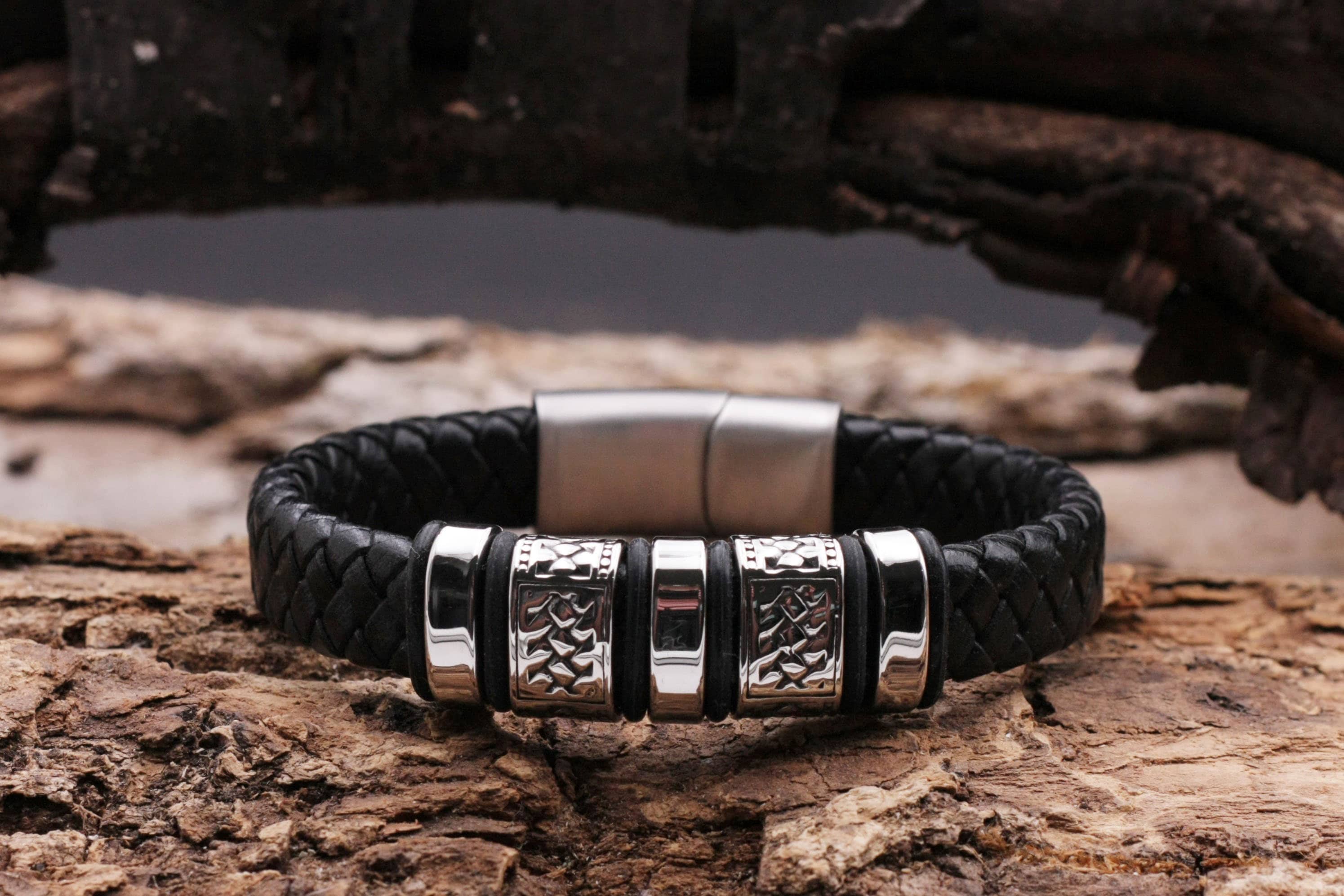 Casisto.J Lederarmband Herren – Geflochten Mit Edelstahl & Magnetverschluss