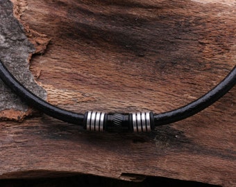 Halskette Herren Männerschmuck Lederhalskette Schwarz 6mm mit Edelstahlbeads, Keltischer Schmuck, schwarz silber Nordischer Schmuck