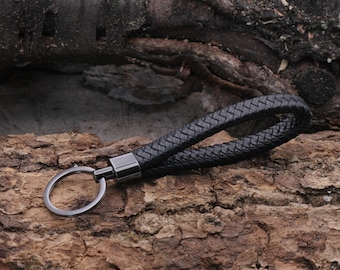 Leather keychain, black, hand braided, keychain, high-quality lanyard leather, gift, keychain