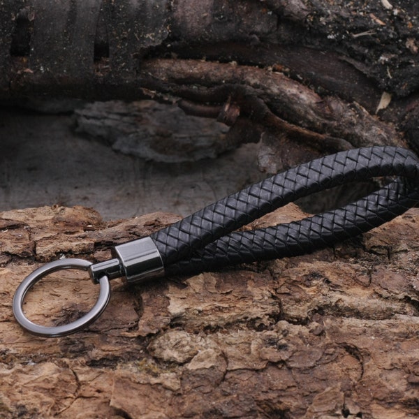 Leather keyring, black, hand-woven, keychain, high-quality leather lanyard, gift, keychain