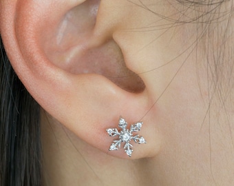 Sparkly Snowflake Stud Oorbellen-Snowflake Studs-Cubic Zirconia Sieraden-Winter Sieraden-Kerst Oorbellen