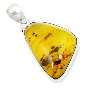 Green Amber 925 Sterling Silver Pendant