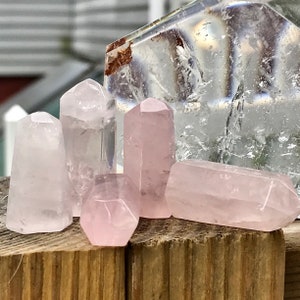 Mini Rose Quartz Tower