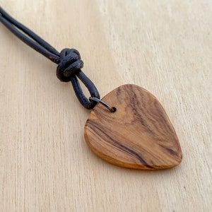 PLEKTRUM CHAIN handmade from olive wood with leather cord, engraving possible