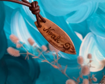 COLLANA MINI FISH SURFER, personalizzata con nome, sigla o simbolo in regalo