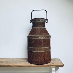 Large Vintage Milk Churn, Rusty Vintage Milk Canister, Large Metal Canister, Cool Umbrella holder, Industrial Vintage, French Milk Churn