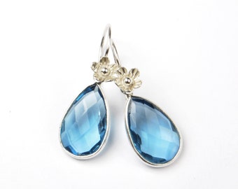 Boucles d'oreilles LONDON BLUE QUARTZ serties en argent véritable 925 boucles d'oreilles fleur