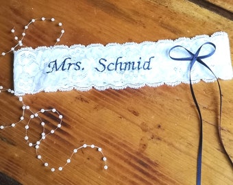 Zartes Strumpfband für die Braut mit Initialen, personalisiertes Braut Strumpfband Hochzeit blau, Strumpfband Vintage Boho blau JGA,