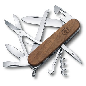 Victorinox Swiss Army Knife Huntsman Wood Engraving Gift for Men Women for Birthday Personalized 13 Functions 1.3711.63 image 5