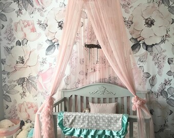 Watercolor Floral Peel and Stick Wallpaper Mural: Vintage Pink Flowers