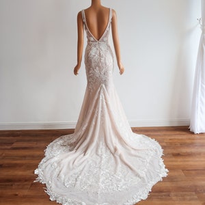 Fit & flare scoopneck wedding dress with open back, sparkle flower appliqué/ Blush beading corset bridal gown for summer wedding (SHOSHANA)