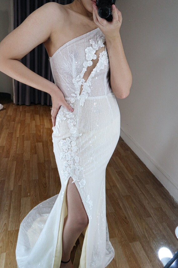 Cut-out One-shoulder Wedding Dress With Slit Skirt, Sparkle 3D Lace for Reception Wedding - (ROSY) - Etsy Cut-out One-shoulder Wedding Dress With Slit Skirt, Sparkle 3D Lace for Reception Wedding - (ROSY) - Etsy