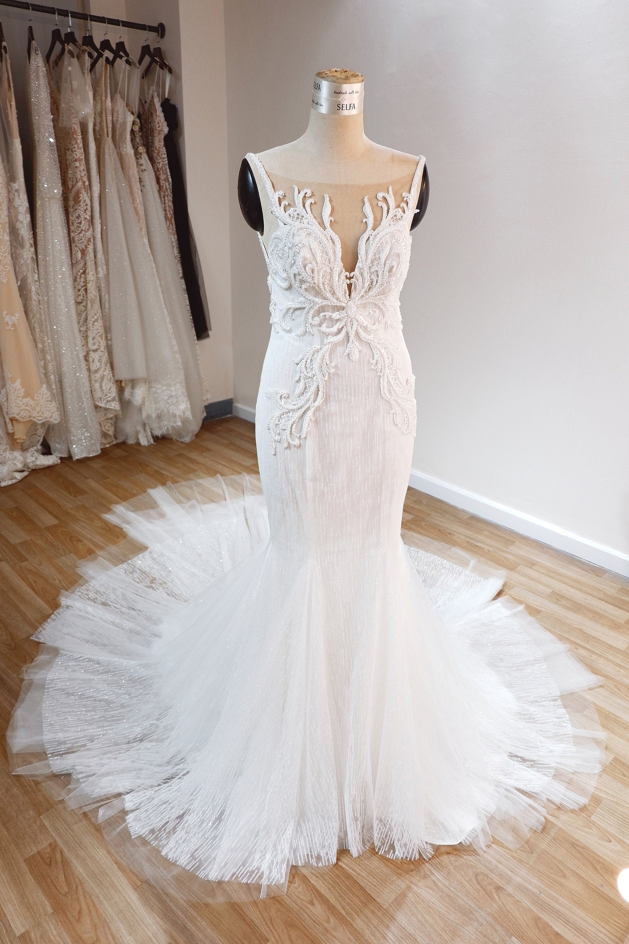 fishtail wedding dresses with long train